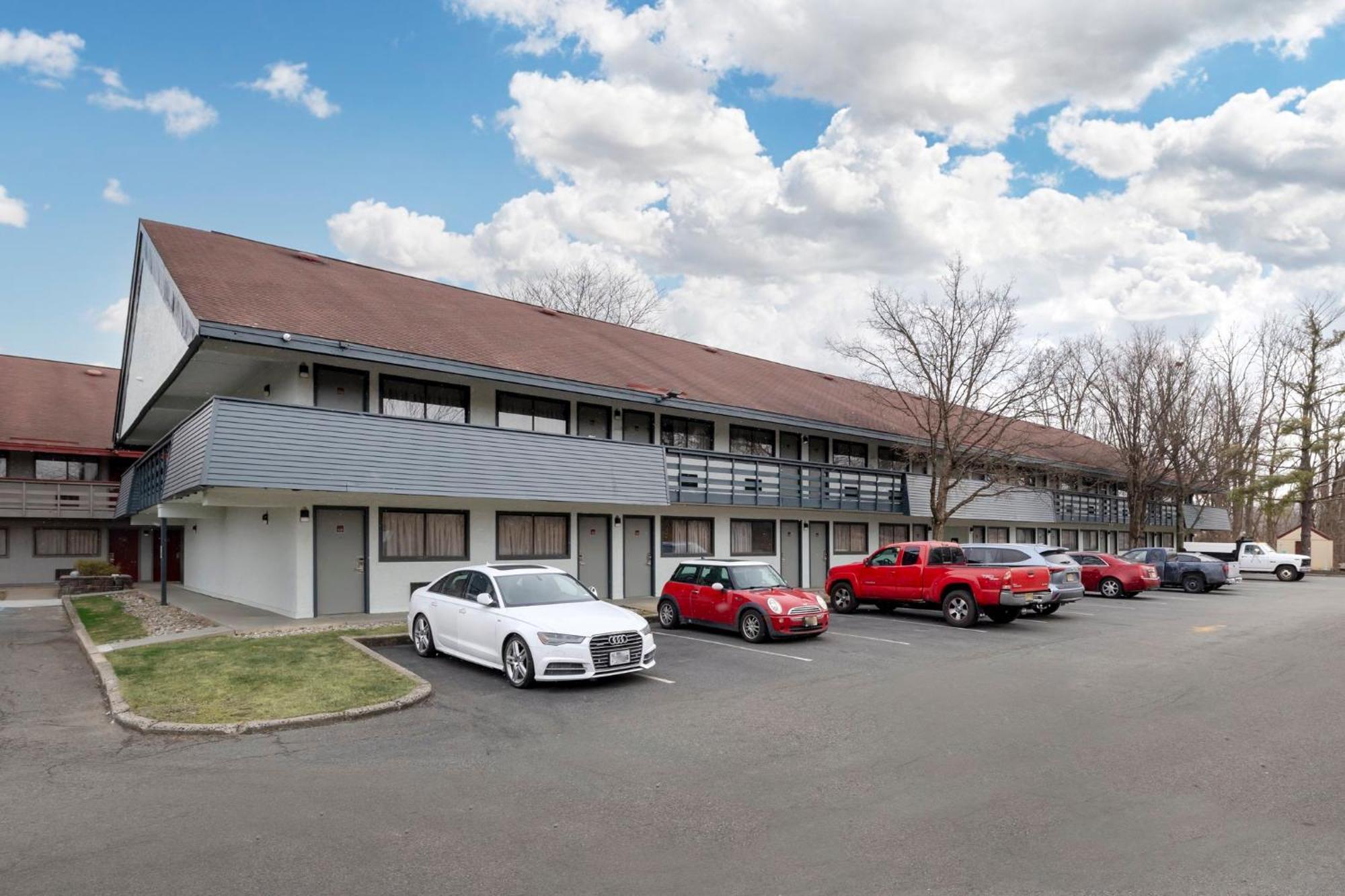 Red Roof Inn Parsippany Esterno foto